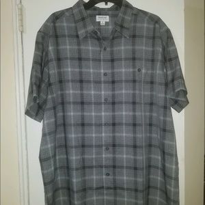 Men’s Grey Plaid Haggar Casual Button Down